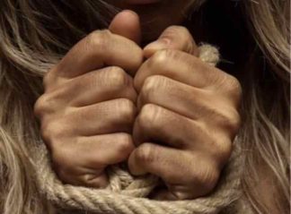 violenza-324x239 Stupri. Gli stranieri 6 volte più degli italiani (dati ufficiali) Costume e Società Cultura   