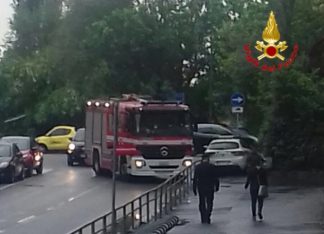 vigili-del-fuoco-324x234 Spray al peperoncino a scuola? Intossicati studenti e insegnanti Costume e Società Milano Misteriosa   
