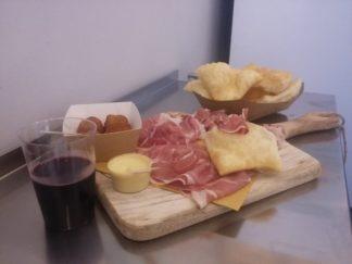 20181010_173209-324x243 Gnoko Milano. Dallo Street food al Take away, fino al ristorante emiliano Botteghe e ristoranti Costume e Società   